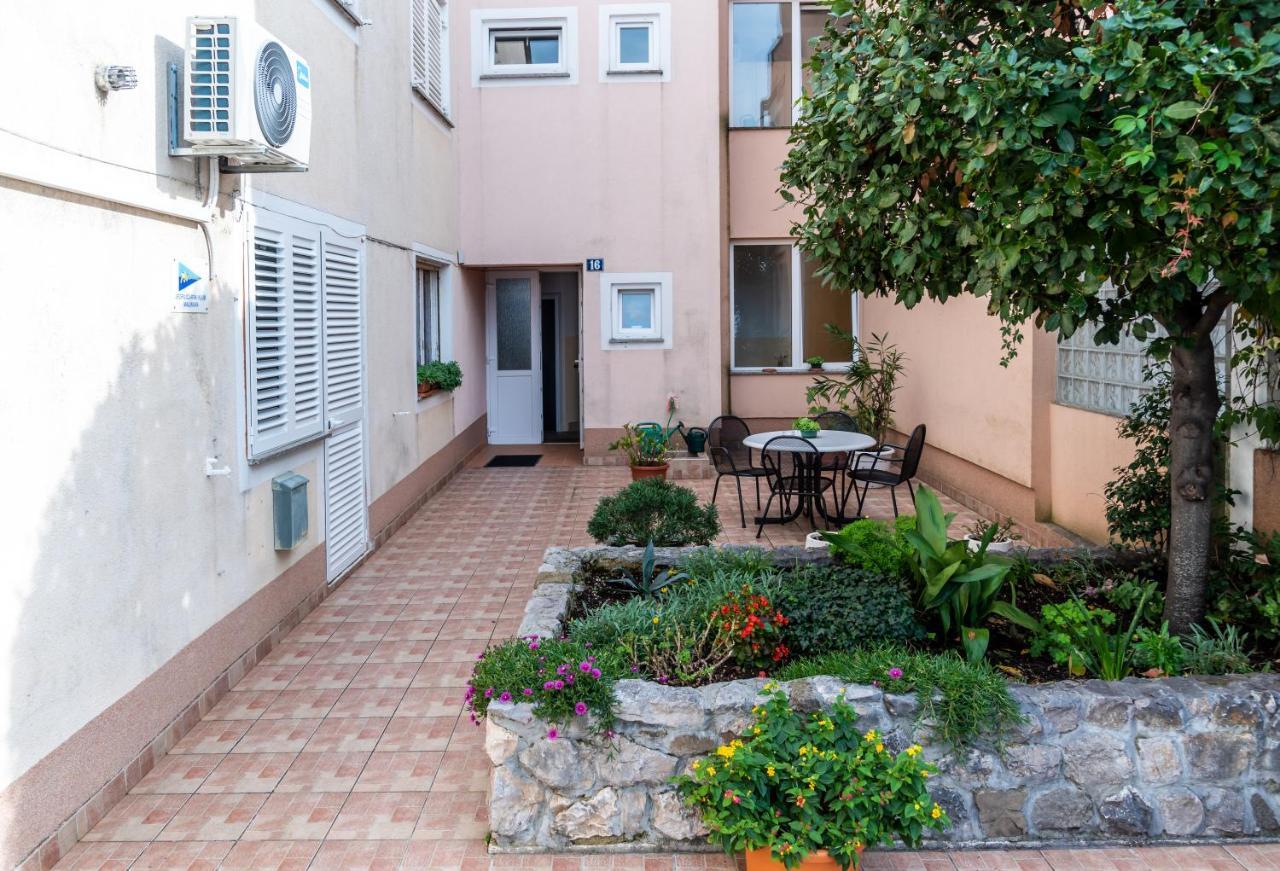 Bor - On The Appartement *
