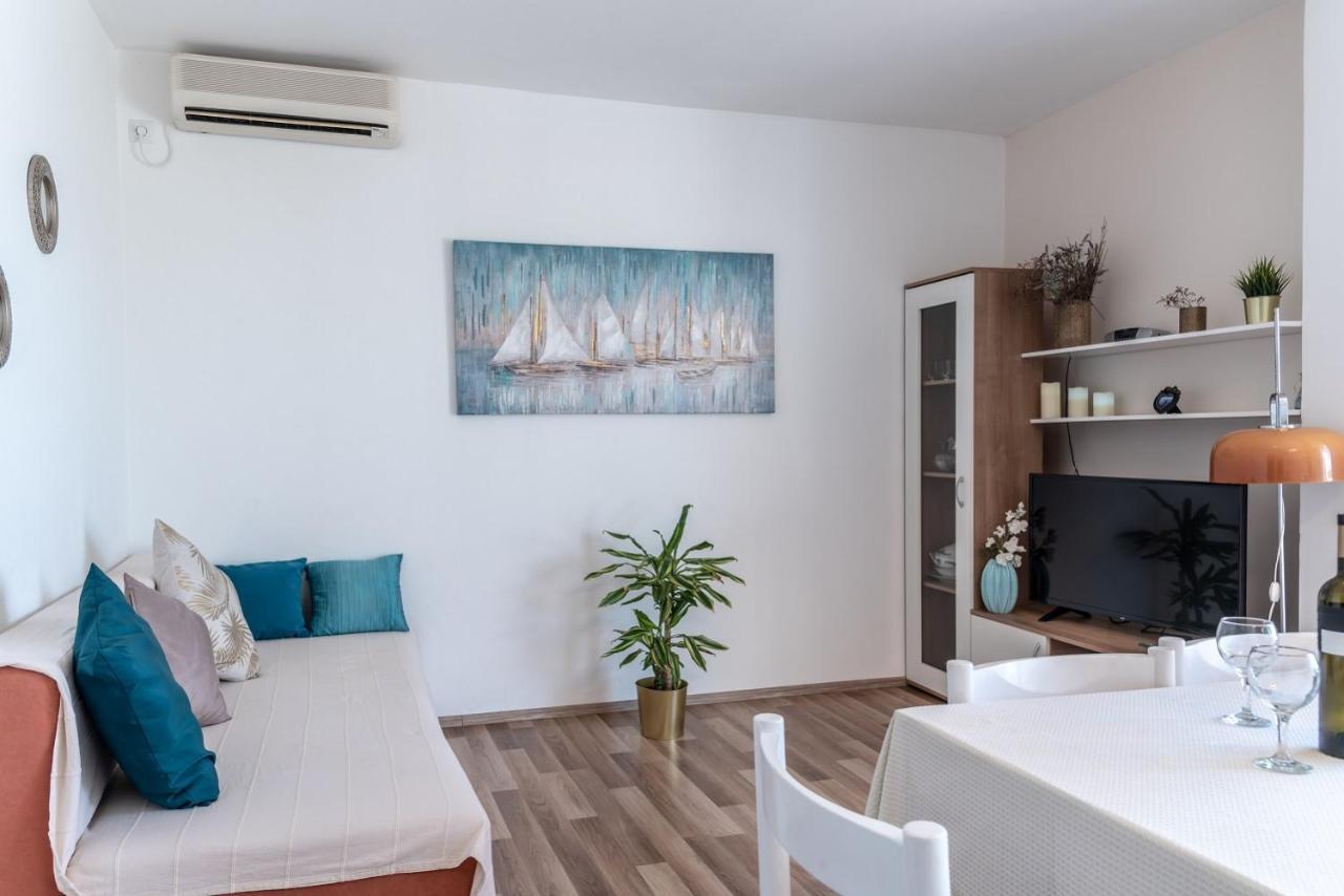 Apartment Bor - On The